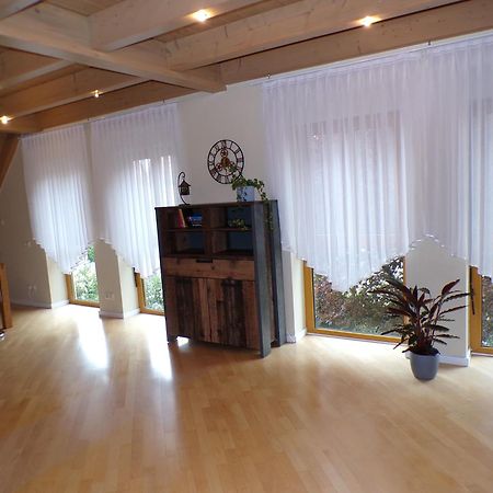 Mondfaenger Ferienwohnung , Naehe Playmobil Funpark Und Messezentrum Wilhermsdorf  Eksteriør billede